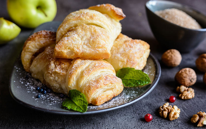 Leckeres Dessert: Gefüllter Blätterteig!